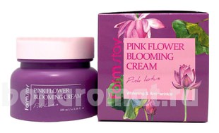        Pink Flower Blooming Cream Pink Lotus