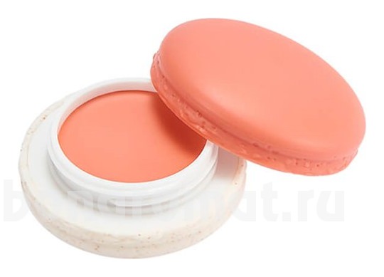     Macaron Cream Filling Cheek
