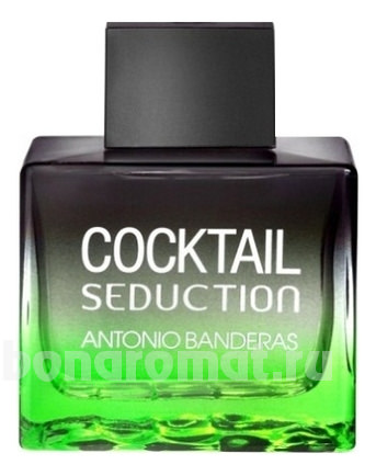 Cocktail Seduction In Black Man