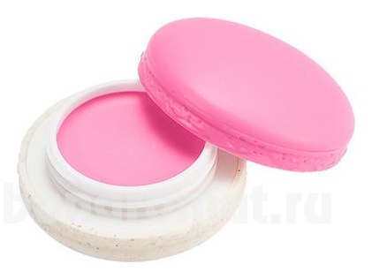     Macaron Cream Filling Cheek